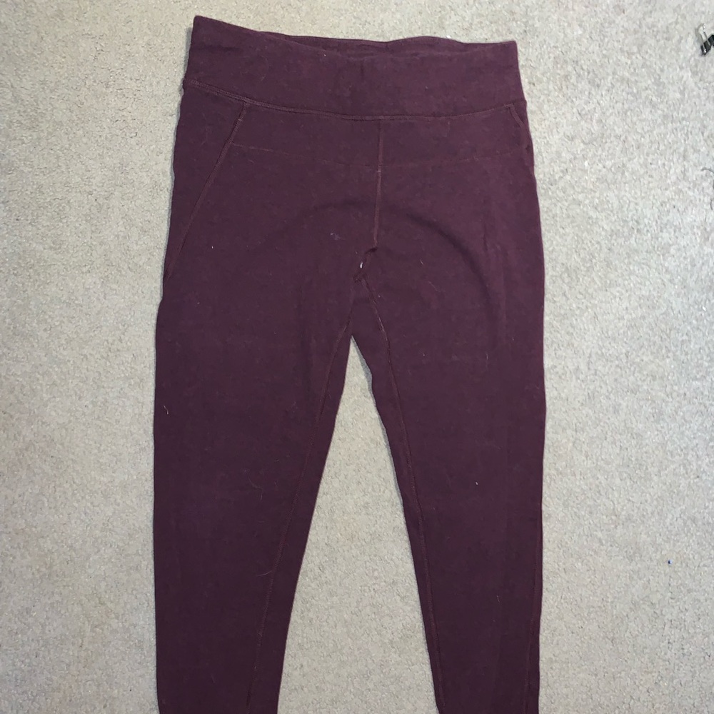 Calvin Klein maroon leggings